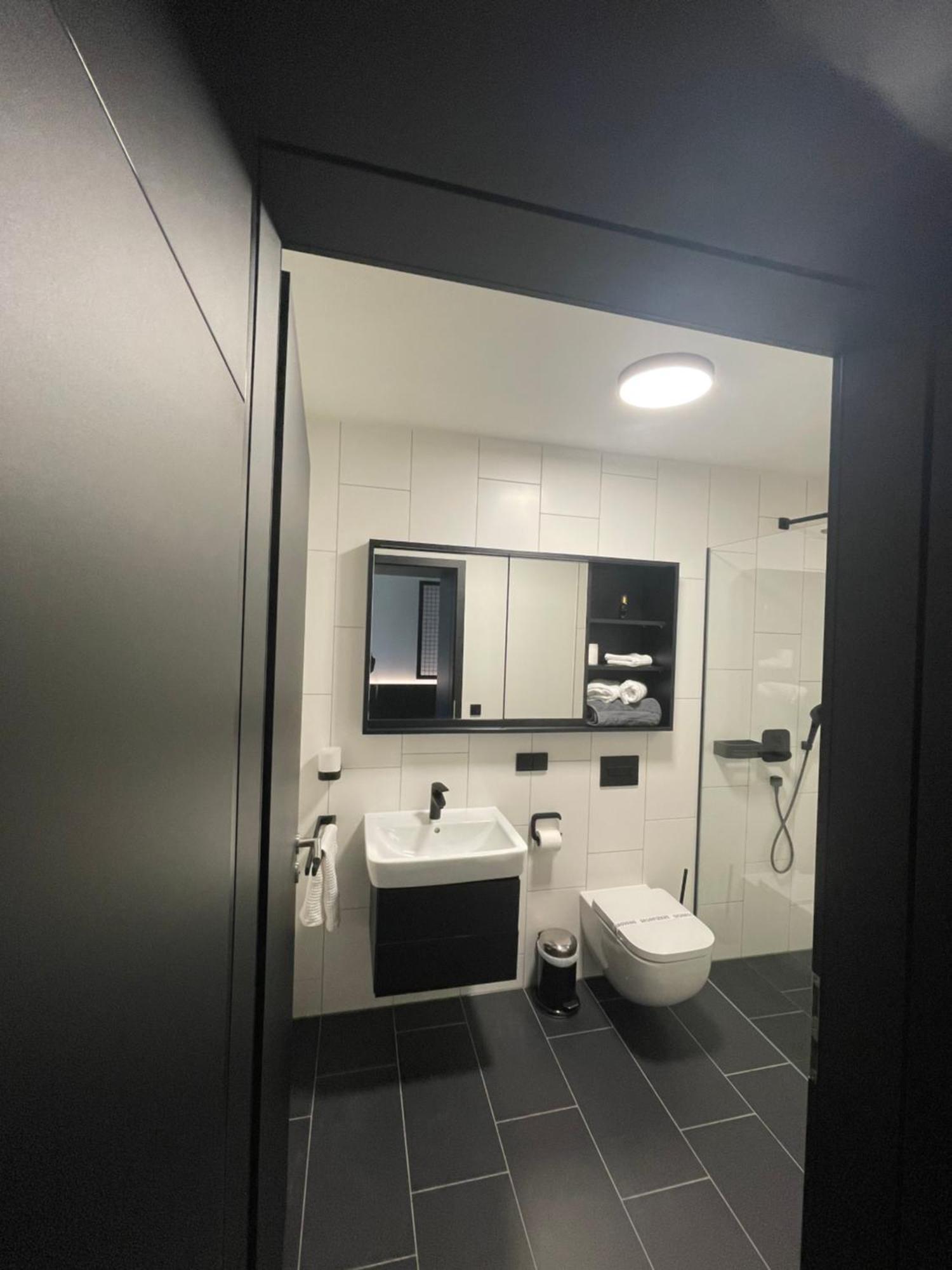 Hotelapartment Ueberwasser Mit Sauna Und Fitness Cuxhaven Bagian luar foto