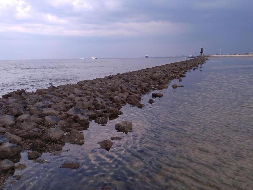 Hotelapartment Ueberwasser Mit Sauna Und Fitness Cuxhaven Bagian luar foto